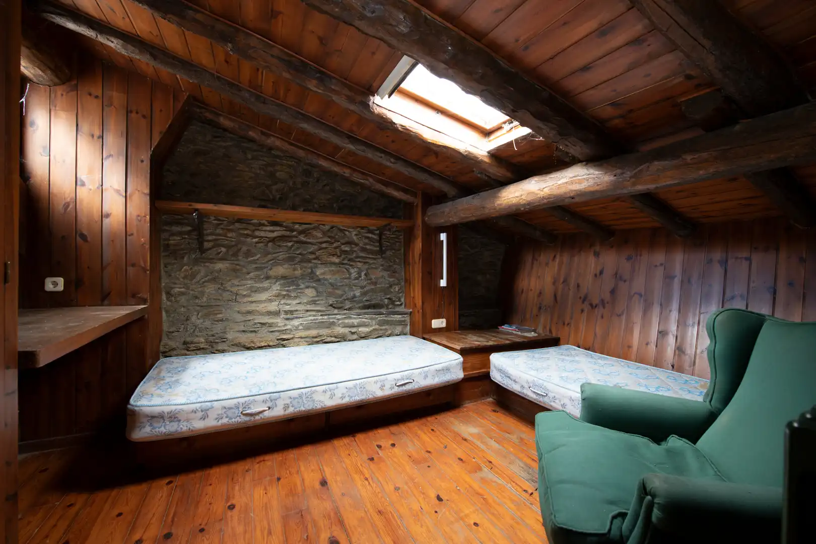 Dormitori de Finca rústica en venda en Bolvir amb Calefacció, Jardí privat i Parquet