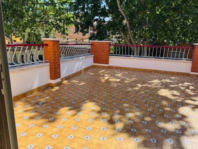 Terrace of Flat for sale in Santa Coloma de Gramenet  with Heating and Terrace