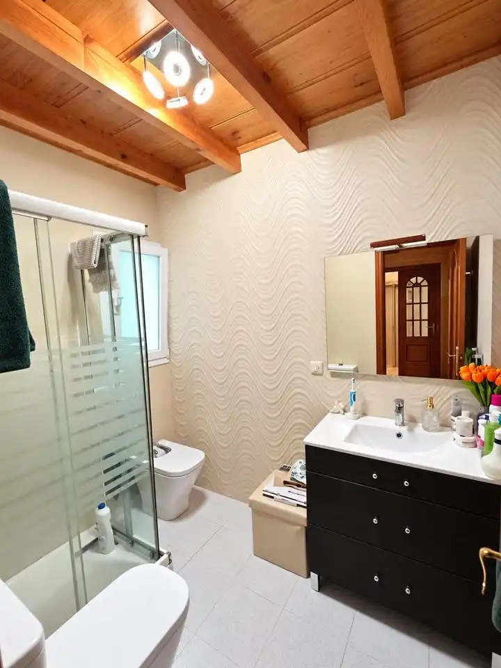Haus zum Verkauf in Maria Auxiliadora - Barriada de Llera, imagen 9