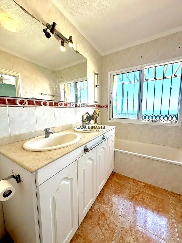 Bathroom of Houses for sale in Adeje  with Terrace and Swimming Pool