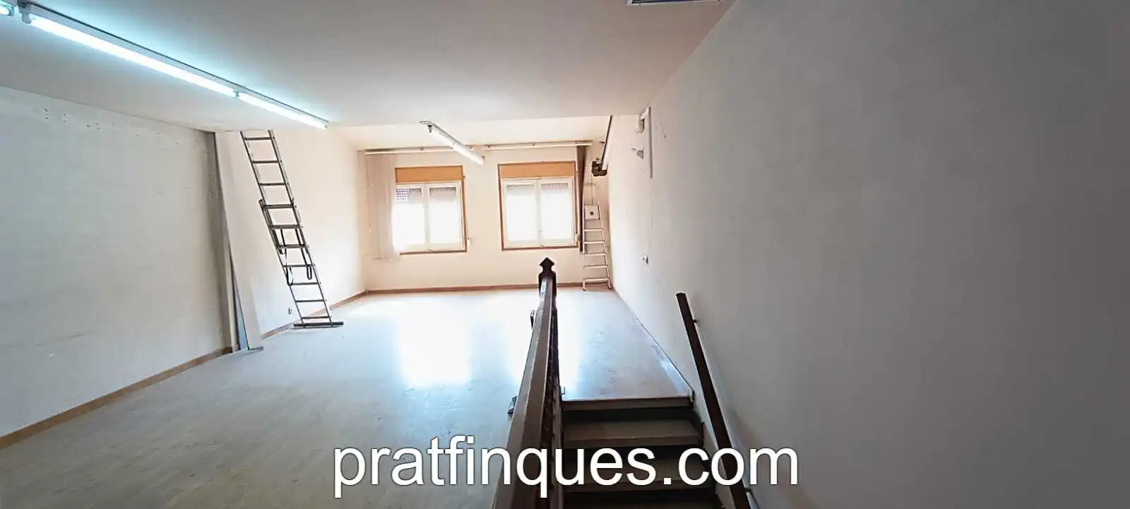 Casa adosada en venda en El Prat de Llobregat amb Aire condicionat, Calefacció i Jardí privat