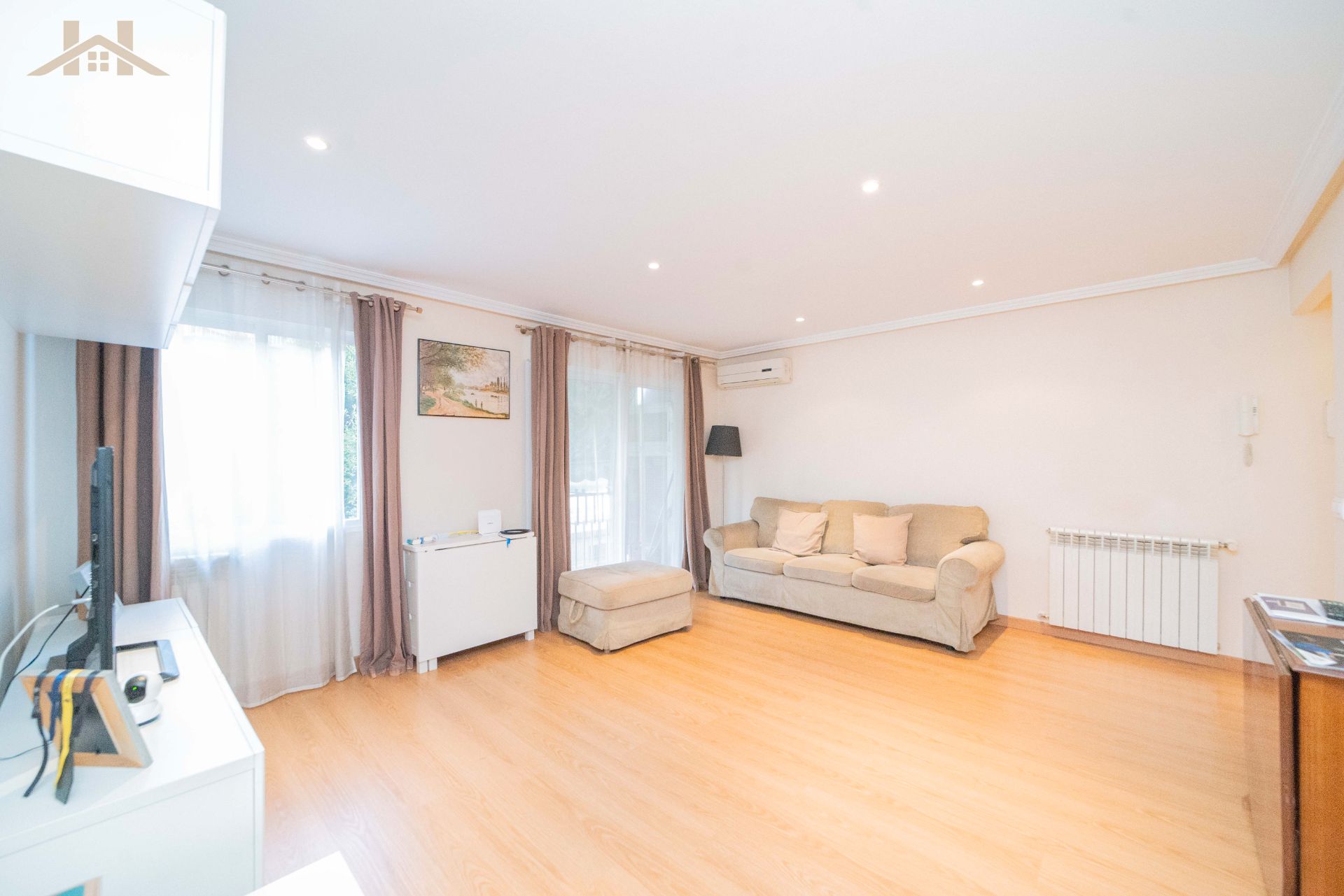 Living room of Flat for sale in Leganés  with Terrace and Storage room