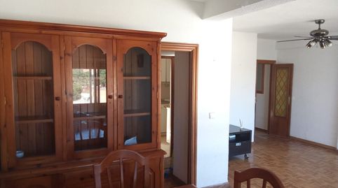 Foto 2 de Piso en venta en Calle de Somontín, 69, Apóstol Santiago, Madrid Capital