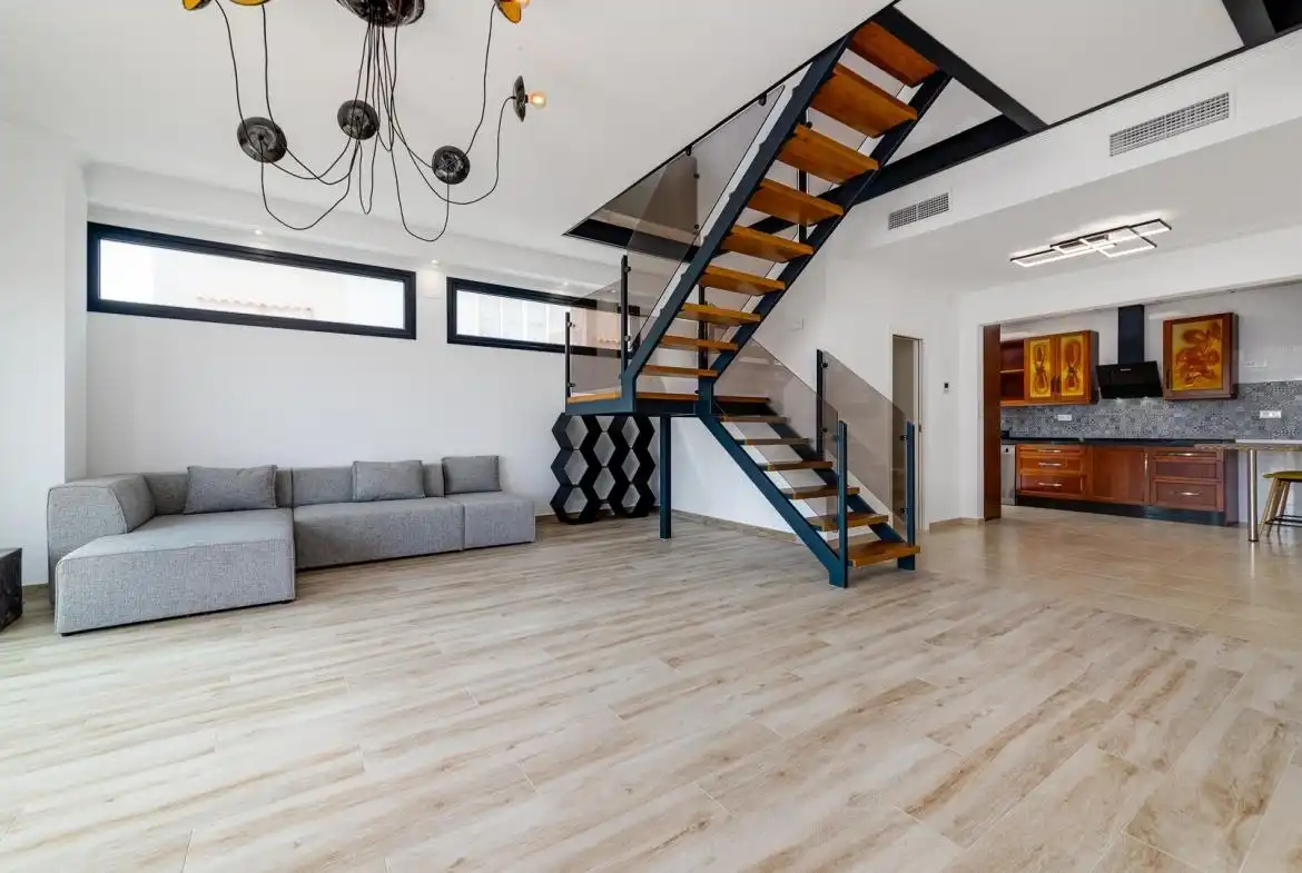 Chalet con terraza en venta en Playa de los Locos, imagen 5