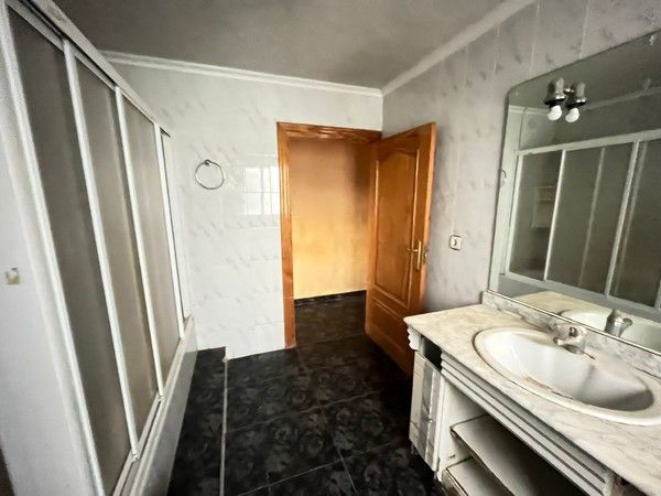 Baño de Piso en venta en Lorca