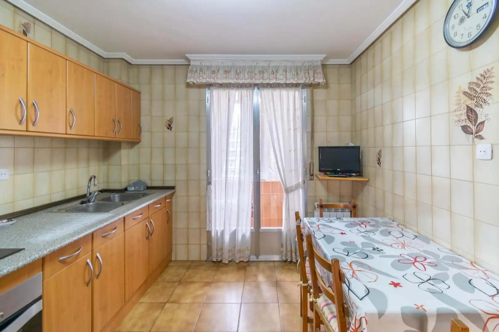 Kitchen of Flat for sale in  Pamplona / Iruña  with Heating, Storage room and Balcony