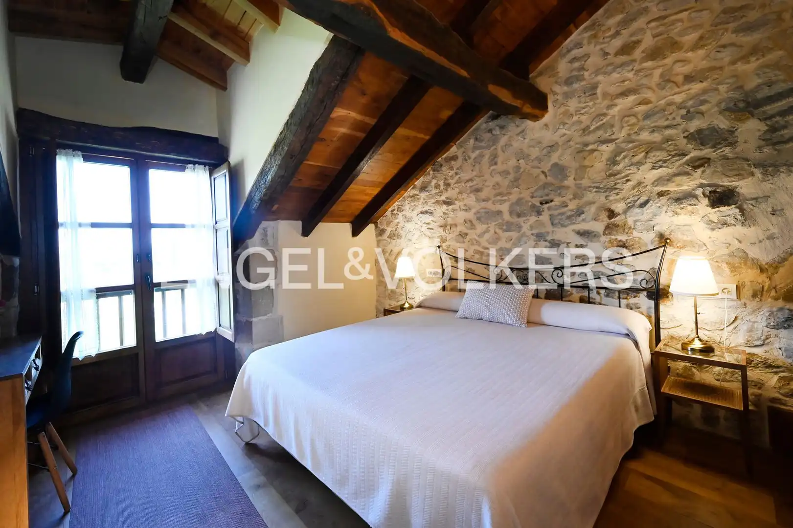 Habitación de Casa o chalet en venta en Miengo con Calefacción y Jardín privado
