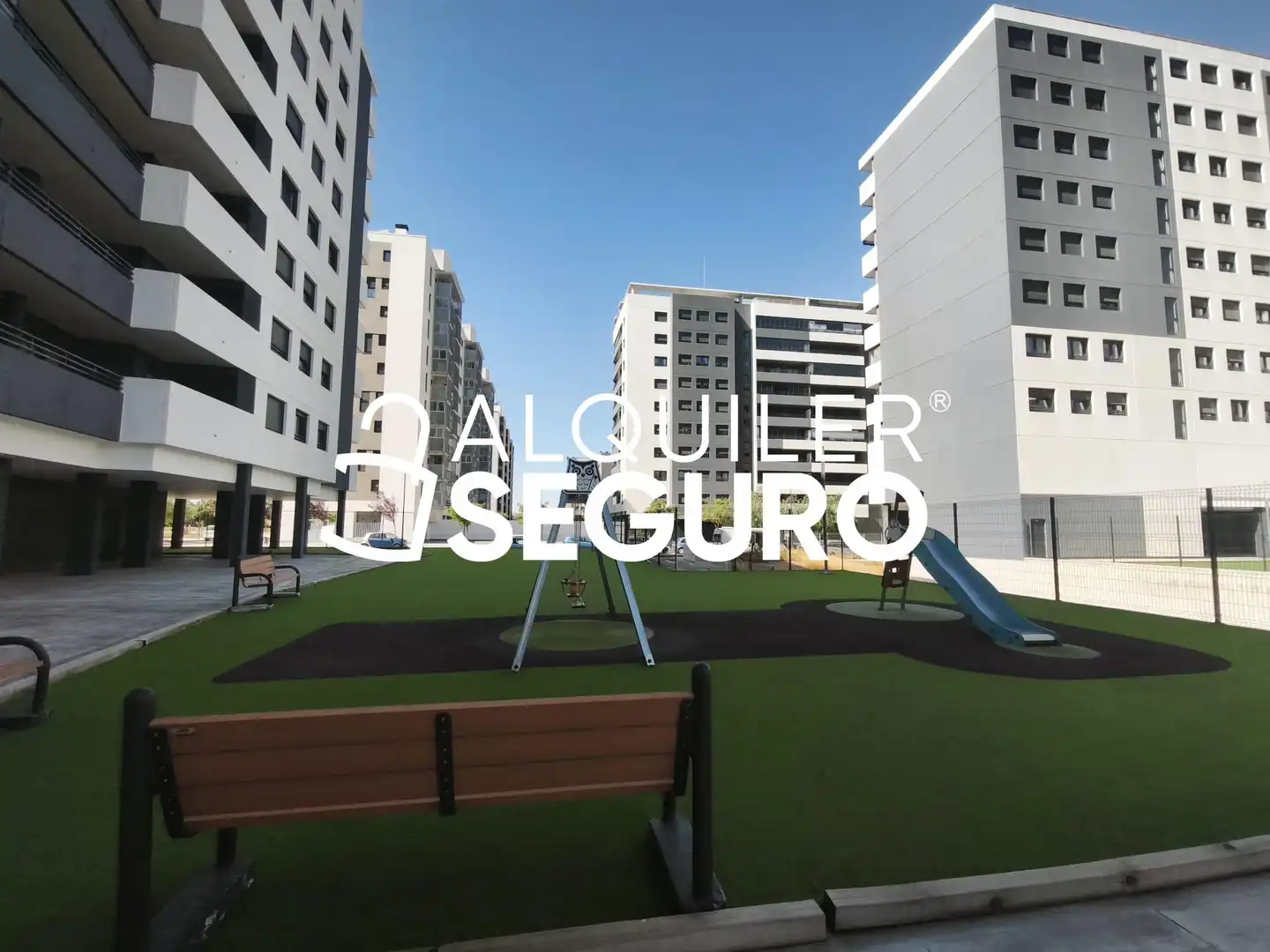 Exterior view of Flat for rent in Zaragoza  with Air Conditioner, Heating and Terrace