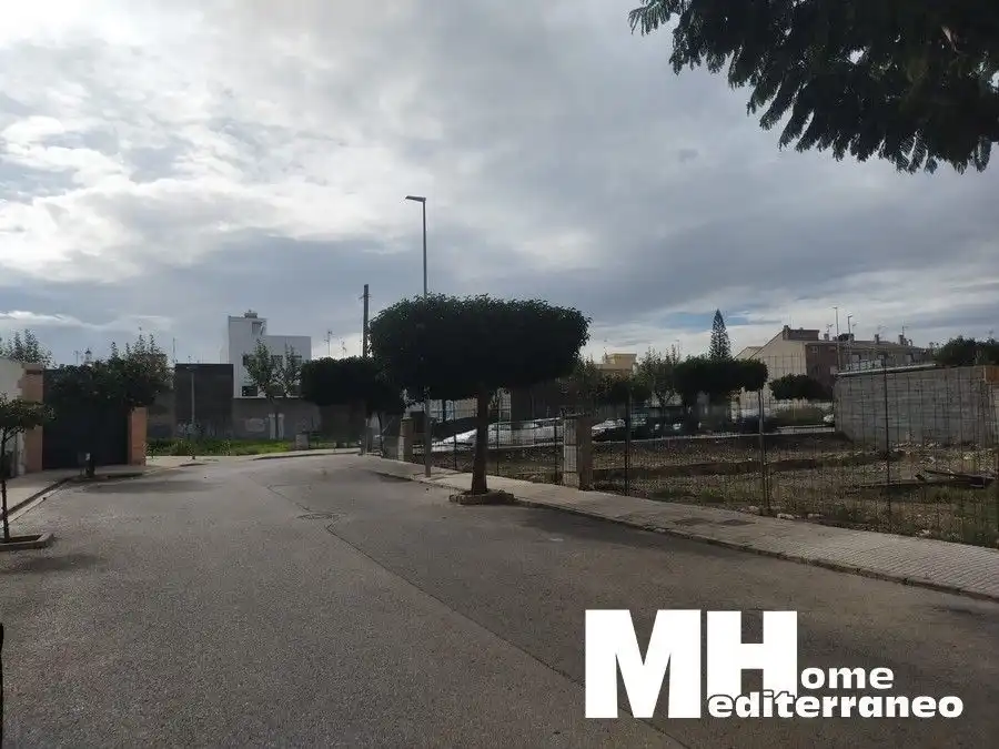 Residential zum Verkauf in Canet d'En Berenguer