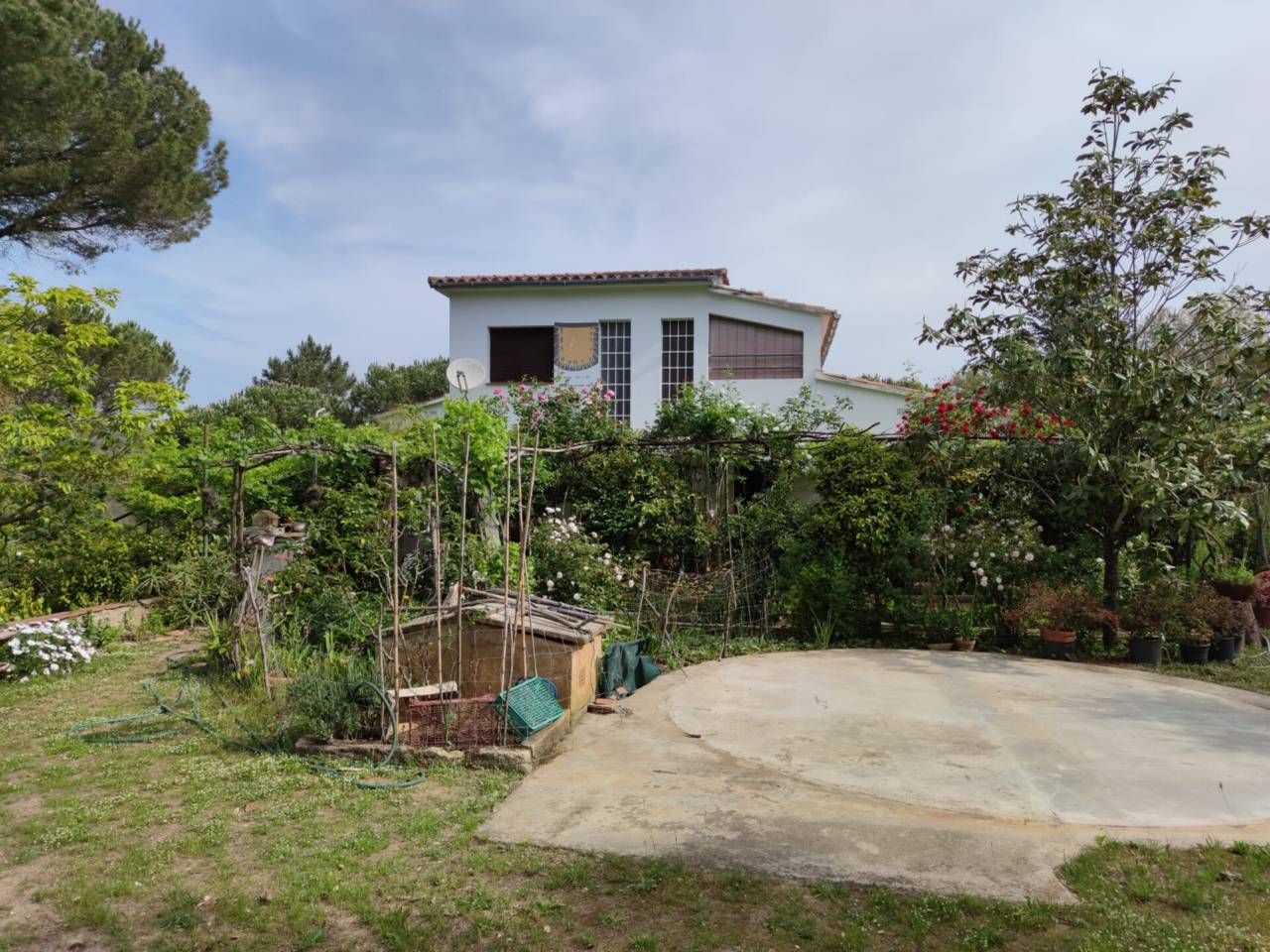 Exterior view of Country house for sale in Cassà de la Selva  with Heating and Private garden