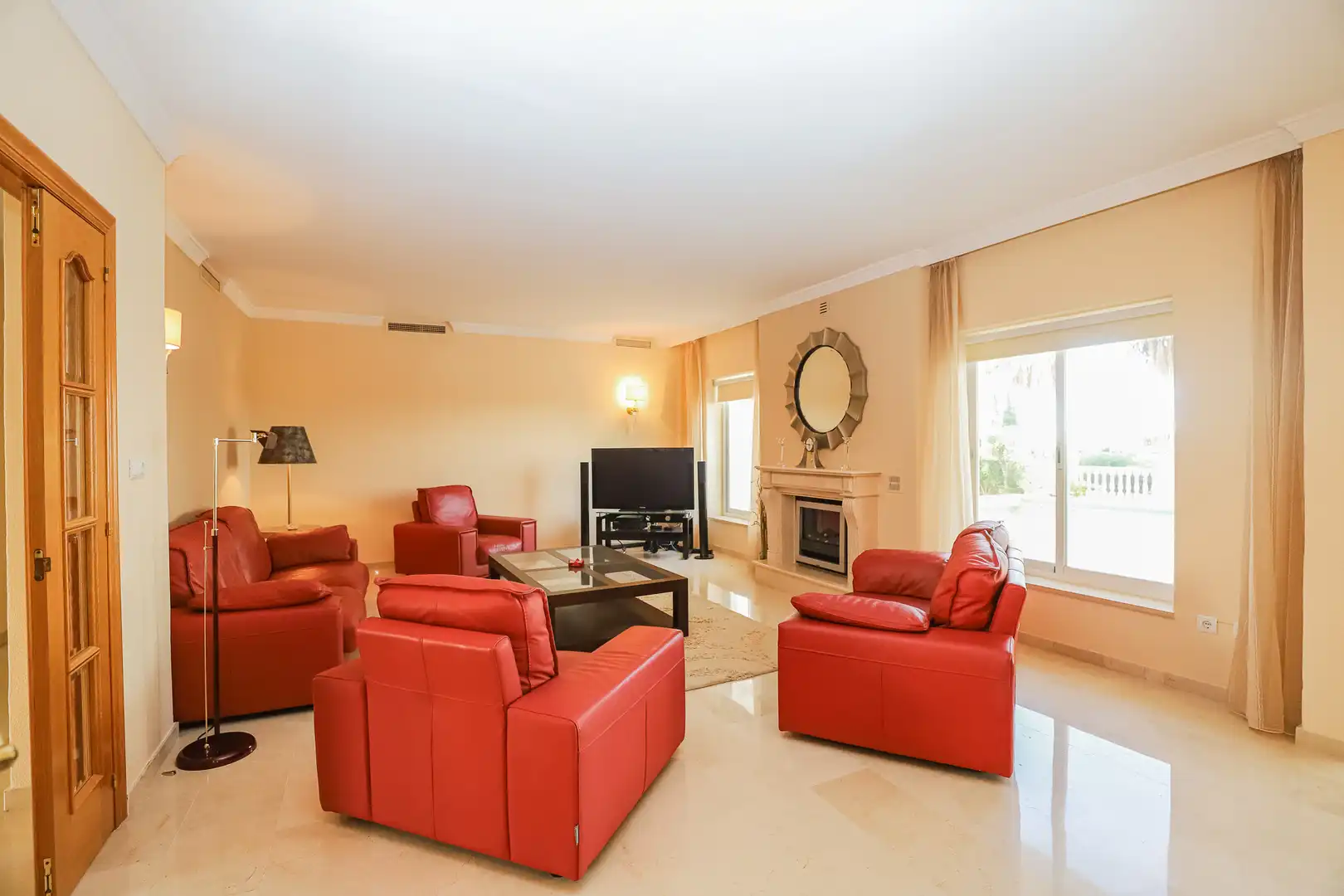 Sala de estar de Casa o chalet de alquiler en Benahavís con Aire acondicionado, Calefacción y Terraza