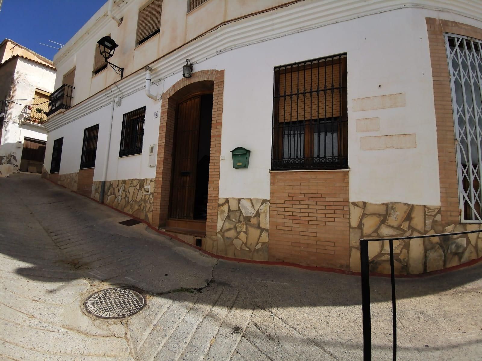 Vista exterior de Casa o xalet en venda en Ohanes amb Jardí privat