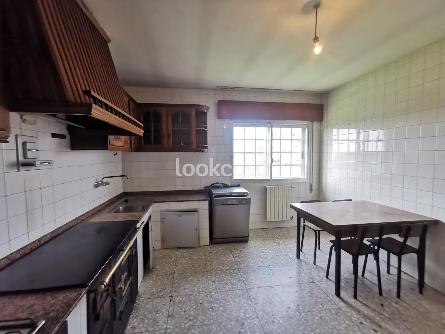 Cocina de Casa o chalet en venta en Meaño con Jardín privado, Terraza y Trastero