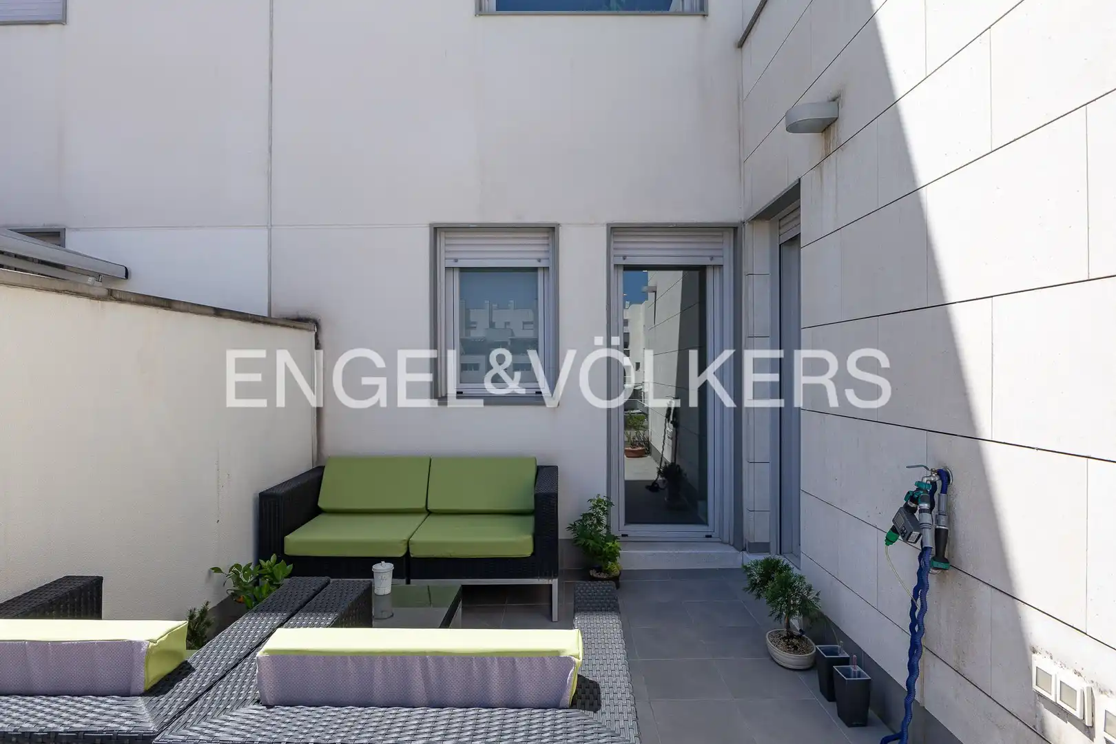Terrace of Duplexes for sale in Madrid  with Air Conditioner, Heating and Private garden
