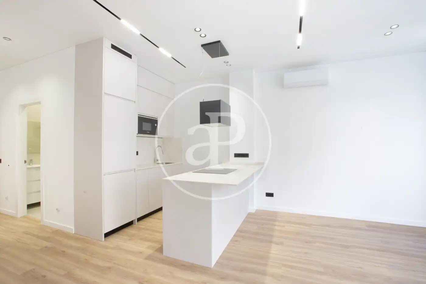 Cocina de Piso de alquiler en Valencia con Aire acondicionado y Balcón