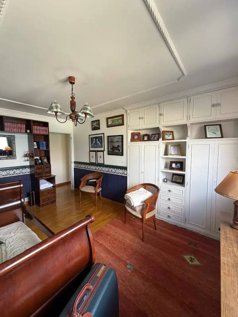 Living room of Flat for sale in A Coruña Capital   with Heating, Parquet flooring and Storage room