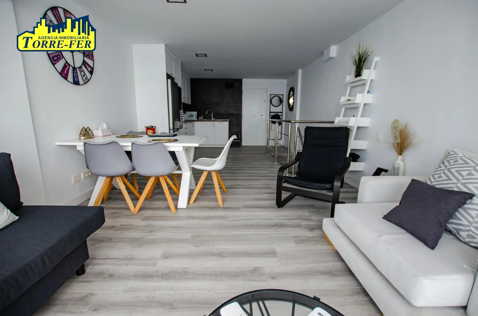 Wohnzimmer von Wohnung zur Miete in Almería