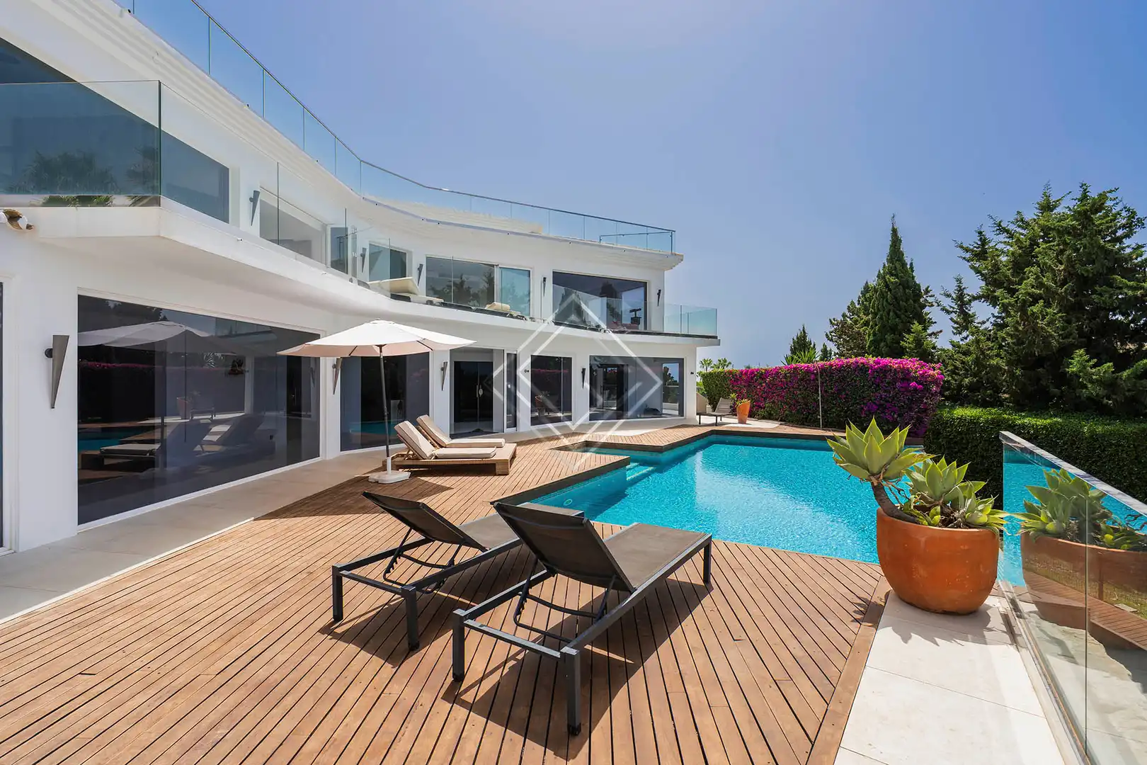 Terraza de Casa o chalet de alquiler en Marbella con Aire acondicionado, Calefacción y Jardín privado