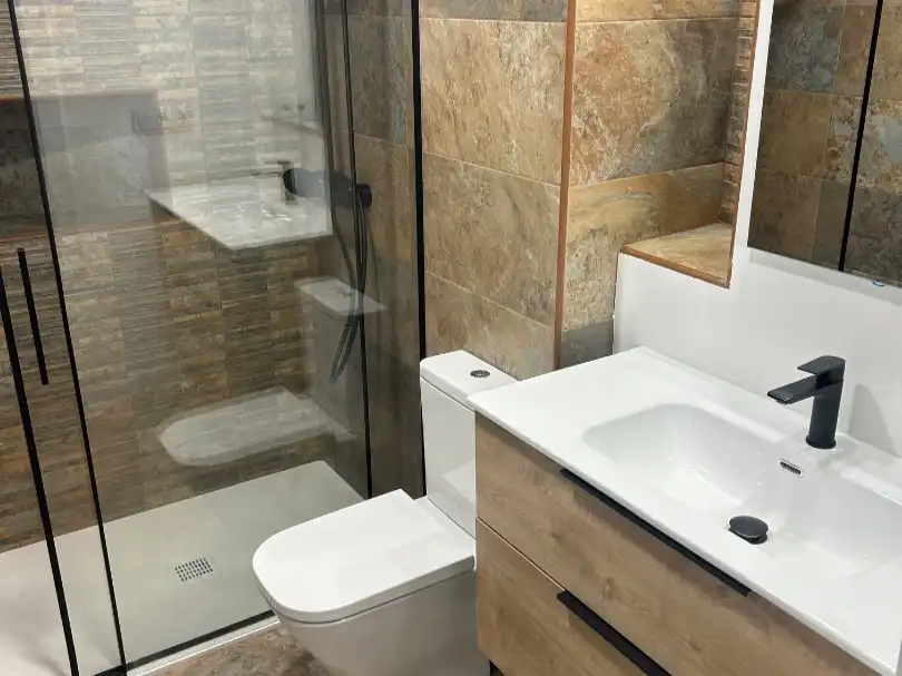 Bany de Oficina en venda en Ansoáin / Antsoain amb Aire condicionat, Calefacció i Moblat