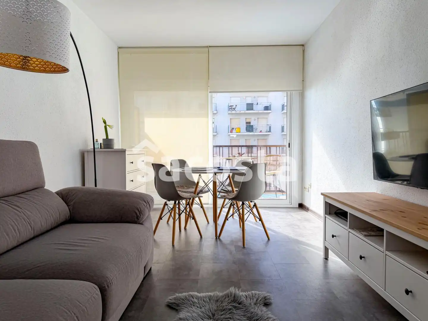 Sala d'estar de Pis en venda en Blanes amb Aire condicionat, Terrassa i Balcó