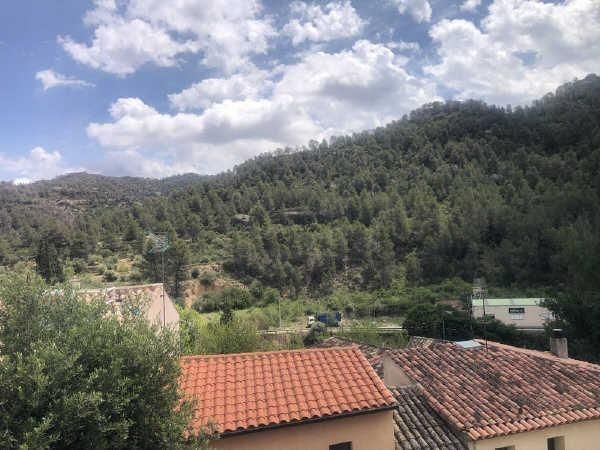 Vista exterior de Casa o xalet en venda en Margalef amb Aire condicionat i Terrassa
