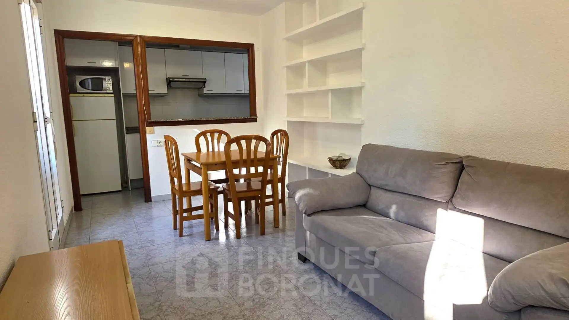 Sala d'estar de Pis en venda en Tarragona amb Aire condicionat, Moblat i Forn