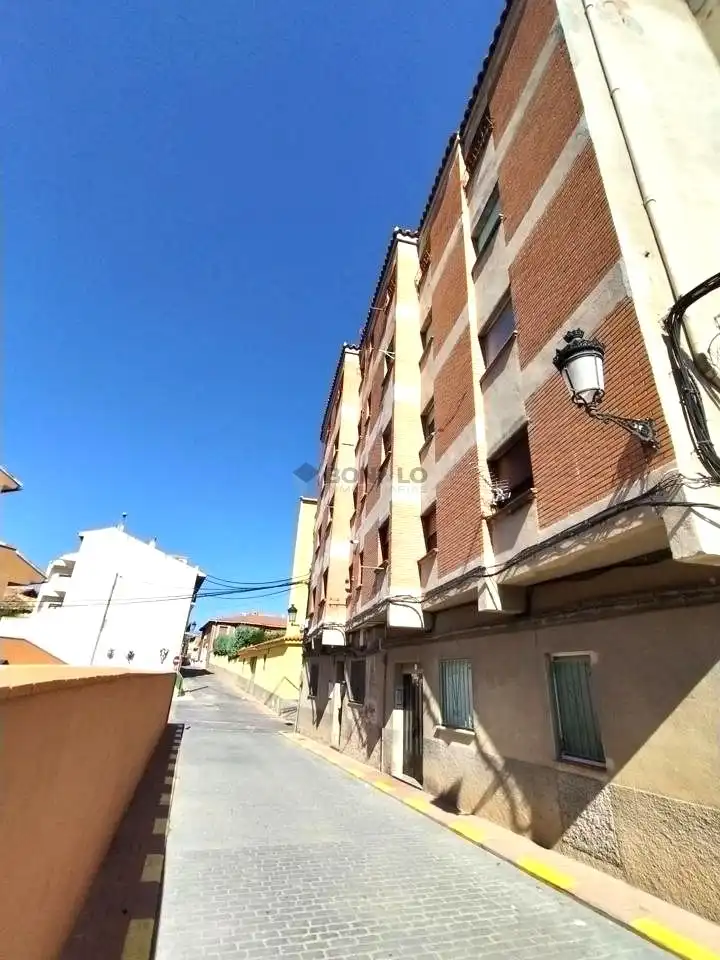 Exterior view of Flat for sale in Utrillas  with Heating, Storage room and Furnished