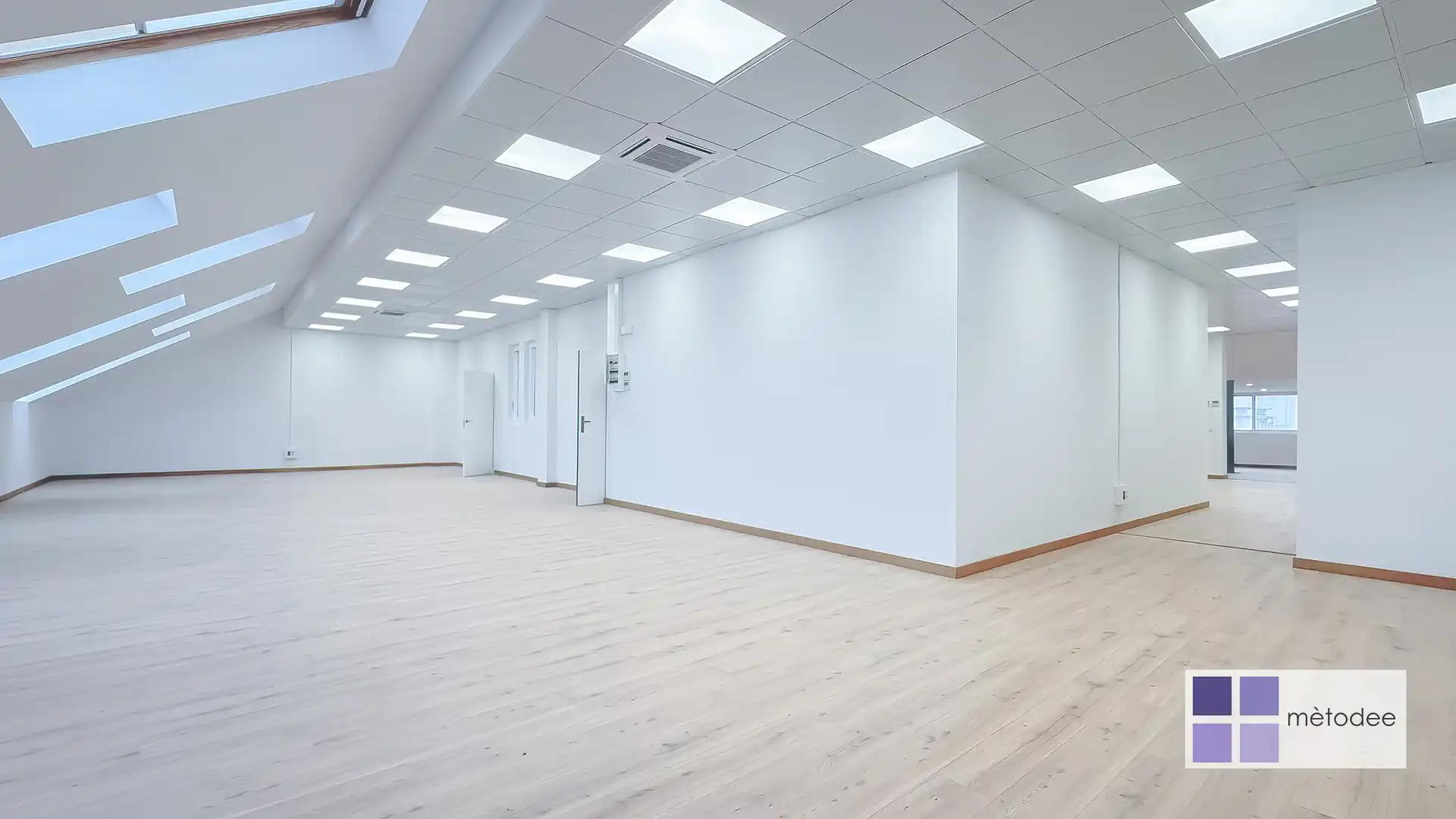 Ufficio con ascensore in affitto a Carrer de Pau Claris