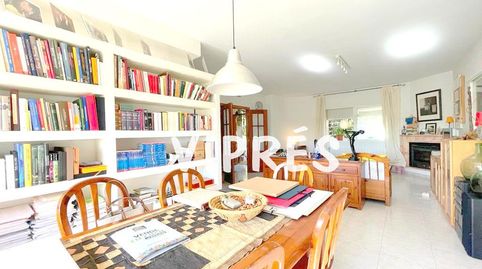 Atención, porque esta no es una casa cualquiera... Os presentamos este magnífico chalet independiente en una parcela de 500 m2, si, imatge 4