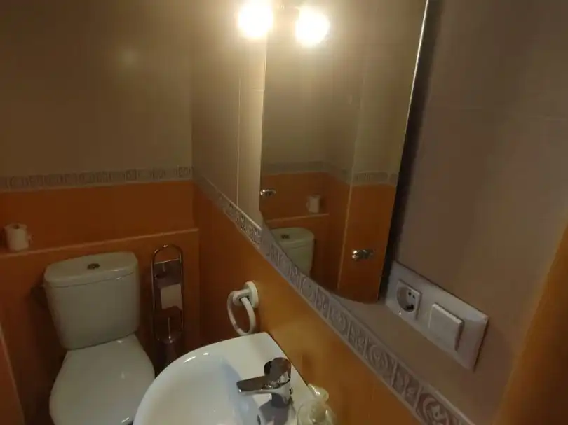 Bany de Pis en venda en  Jaén Capital