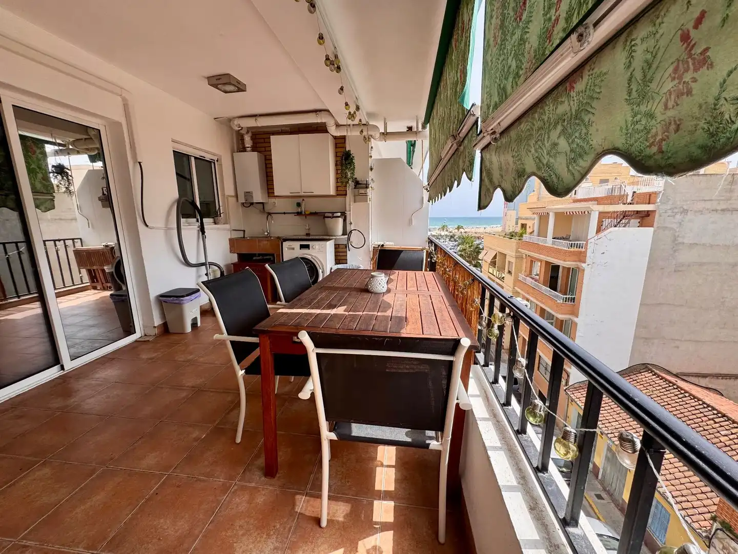 Terraza de Apartamento en venta en Sagunto / Sagunt con Aire acondicionado
