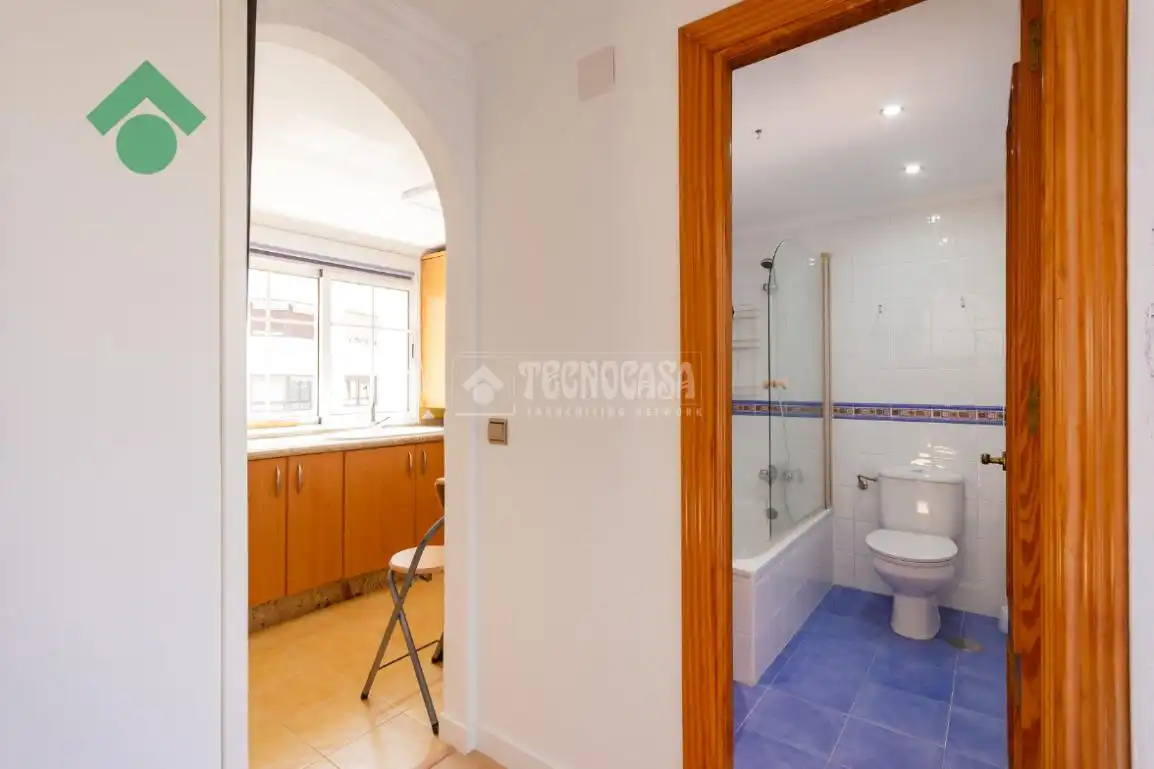 Baño de Piso en venta en Rincón de la Victoria con Terraza