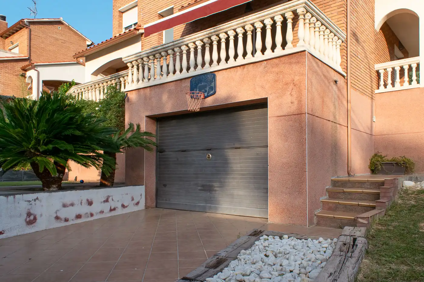 Vista exterior de Casa o chalet en venta en Roda de Berà con Aire acondicionado, Calefacción y Jardín privado