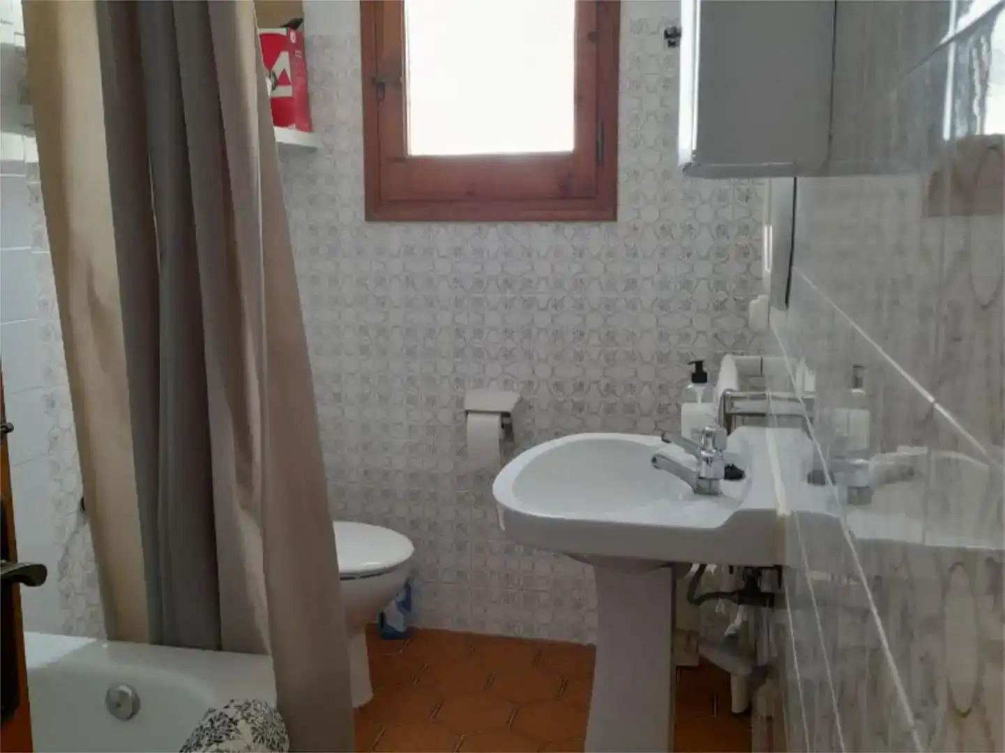 Bany de Apartament en venda en Alaior amb Piscina
