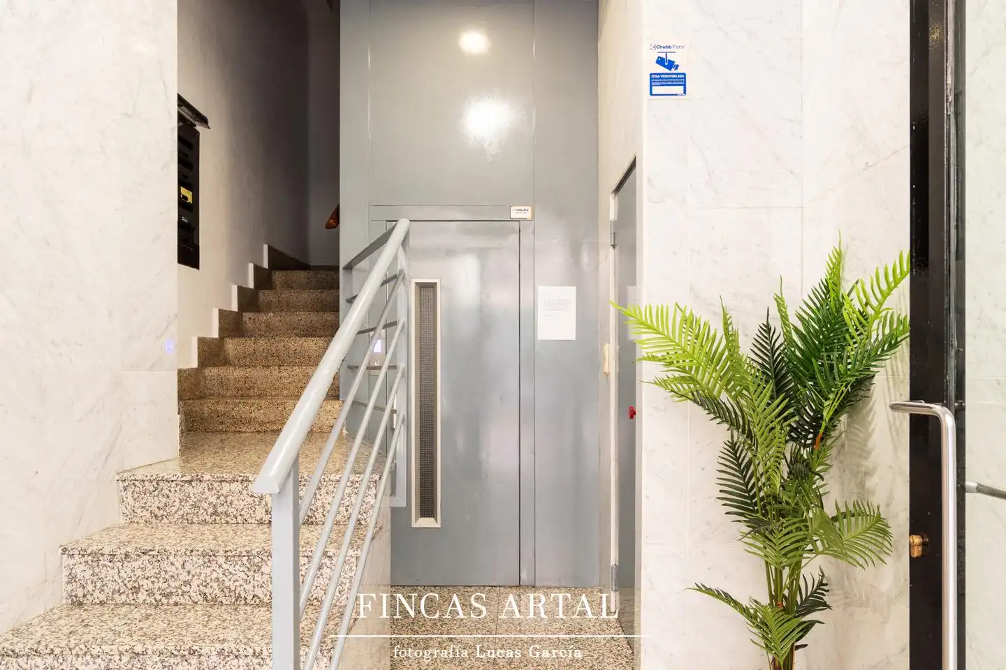 Piso en venta en Zaragoza con Aire acondicionado, Calefacción y Terraza