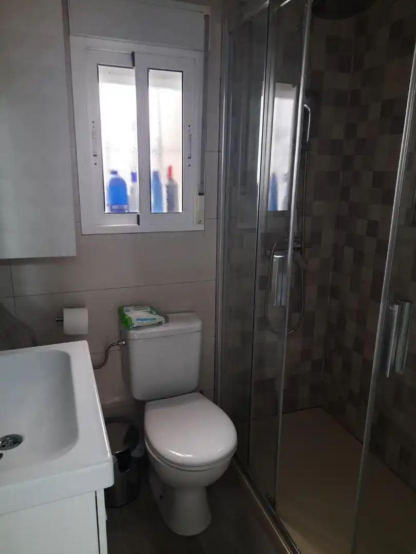 Badezimmer von Einfamilien-Reihenhaus zum Verkauf in Alhama de Murcia mit Klimaanlage, Terrasse und Möbliert