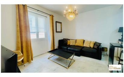 Living room of Flat for sale in  Cádiz Capital  with Air Conditioner, Furnished and Balcony