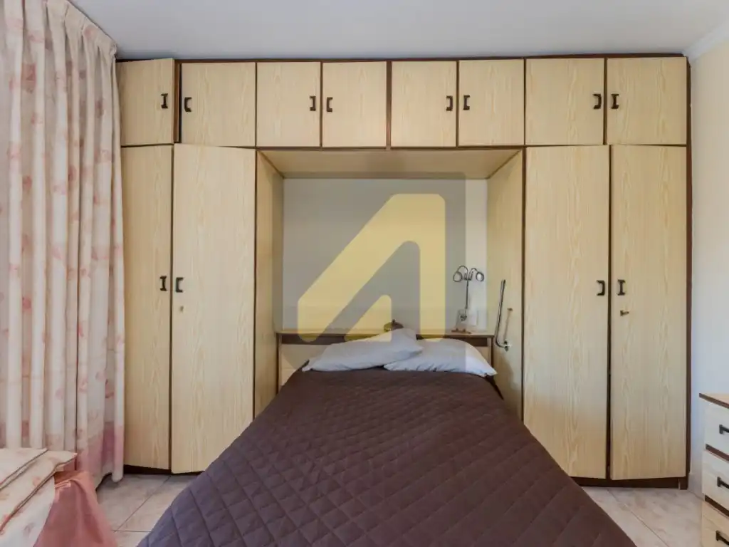 Dormitori de Apartament en venda en Barcelona