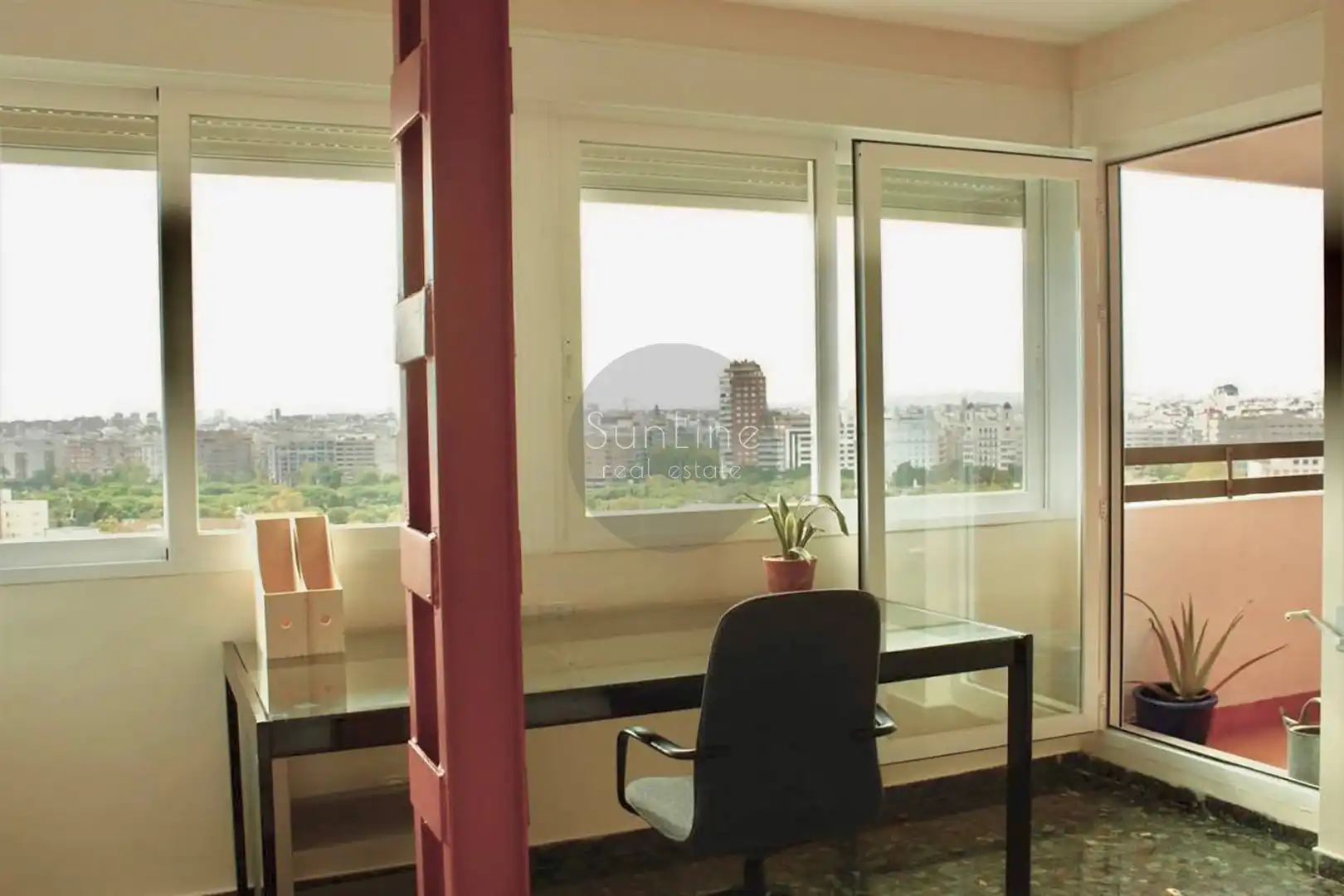 Flat for rent in Valencia  with Furnished and Balcony