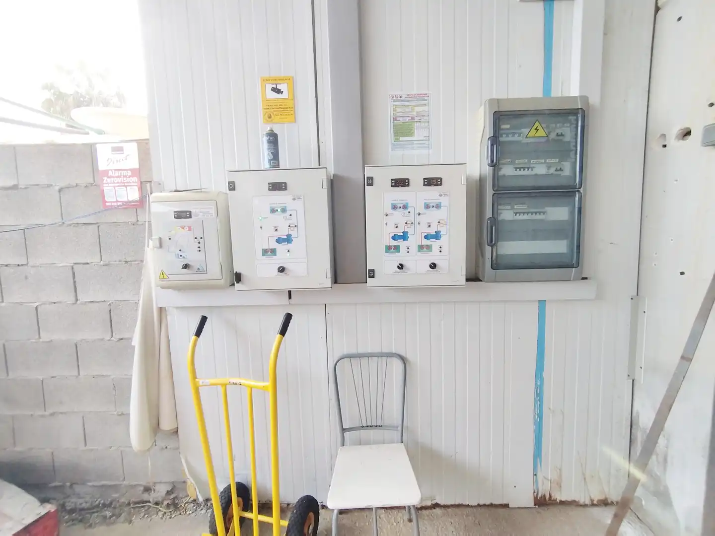 Parking de Nave industrial en venta en Vélez-Málaga con Alarma