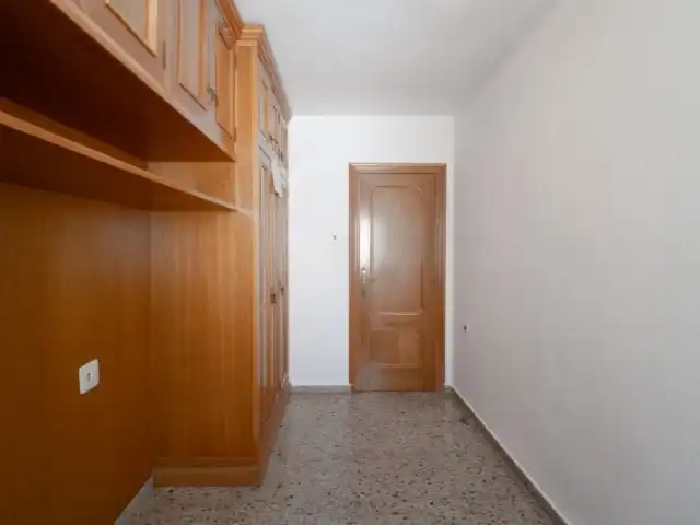 Flat for sale in Burjassot  with Private garden and Balcony
