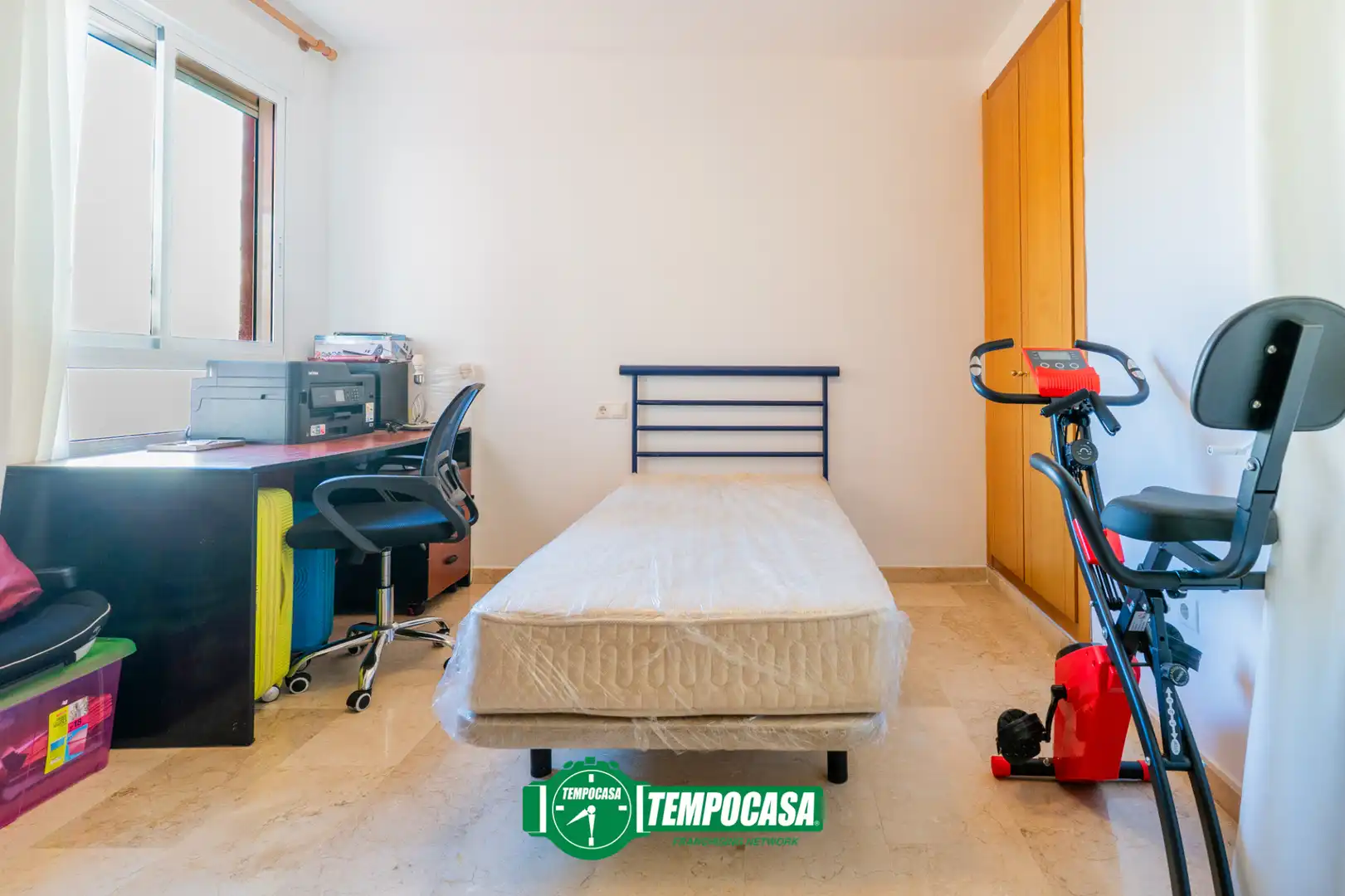 Bedroom of Flat for sale in Catarroja  with Air Conditioner, Heating and Balcony
