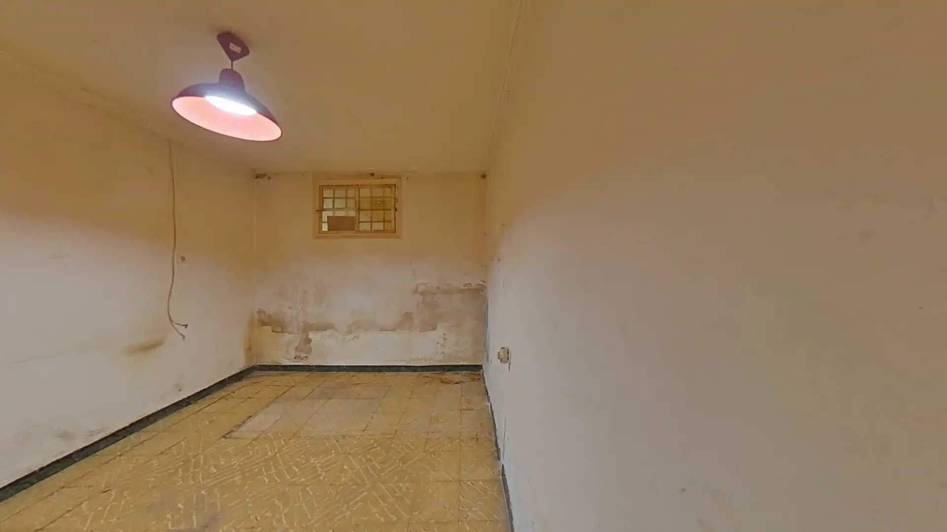 Casa adosada en venda en Yecla