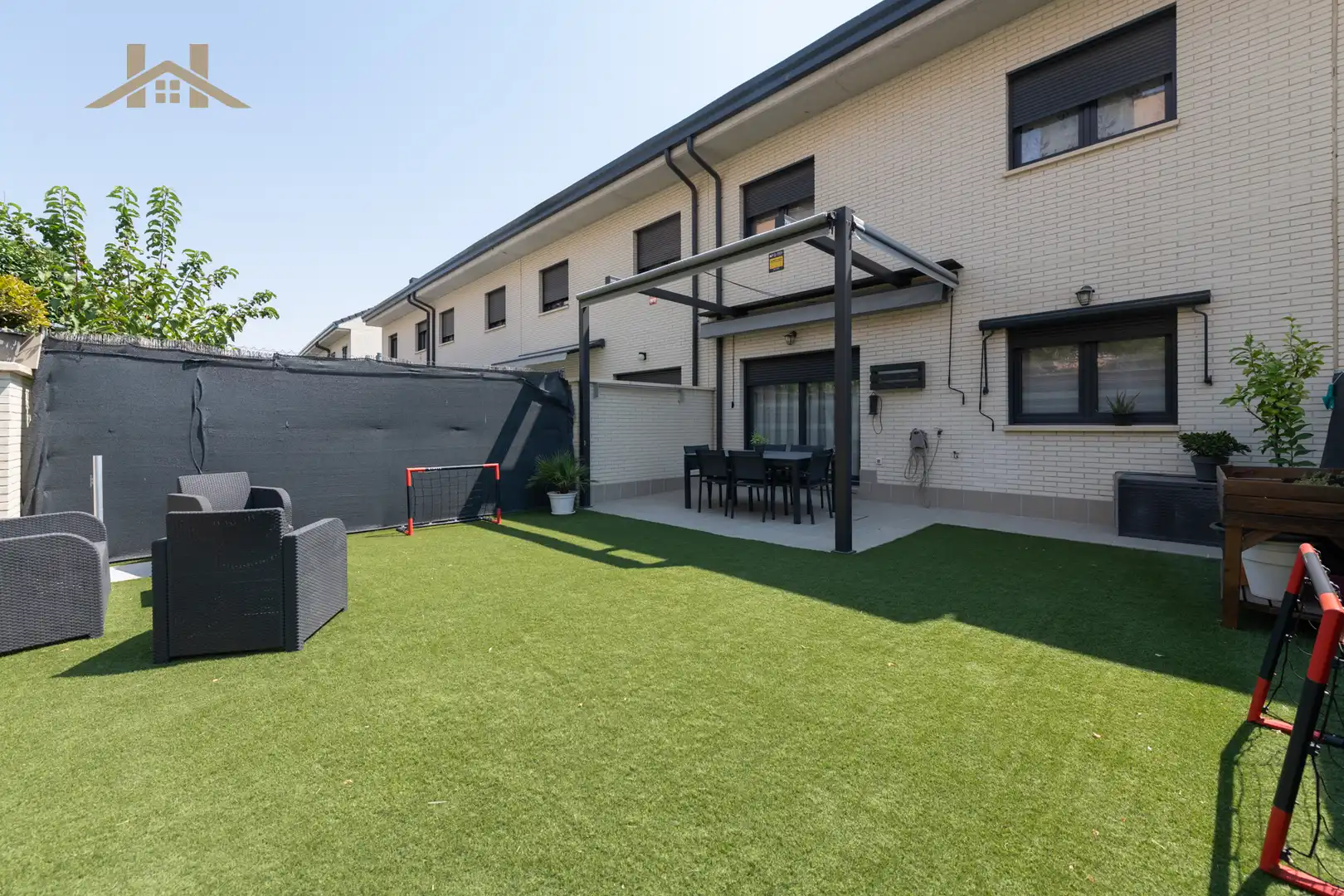 Terraza de Casa o chalet en venta en Rivas-Vaciamadrid con Aire acondicionado, Calefacción y Jardín privado