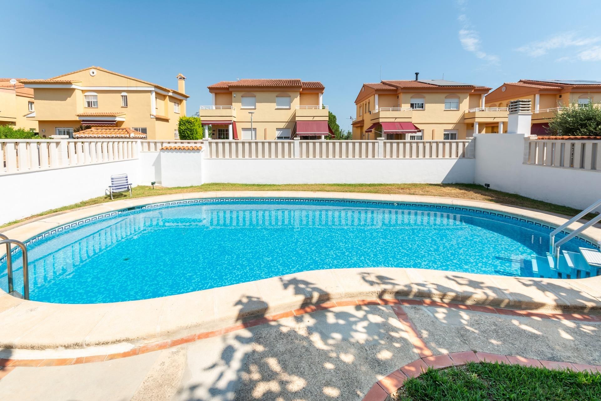 Swimming pool of Single-family semi-detached for sale in Gandia  with Heating, Private garden and Terrace