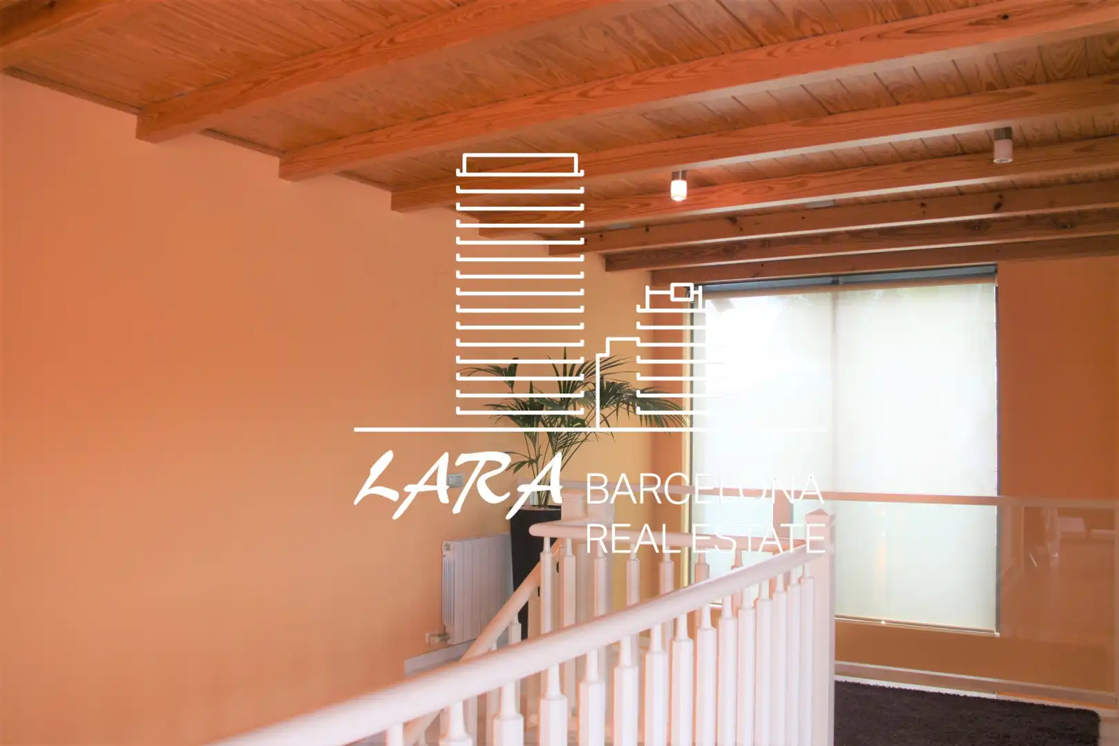 Vista exterior de Casa o chalet de alquiler con opción a compra en Viladecans con Aire acondicionado, Calefacción y Jardín privado