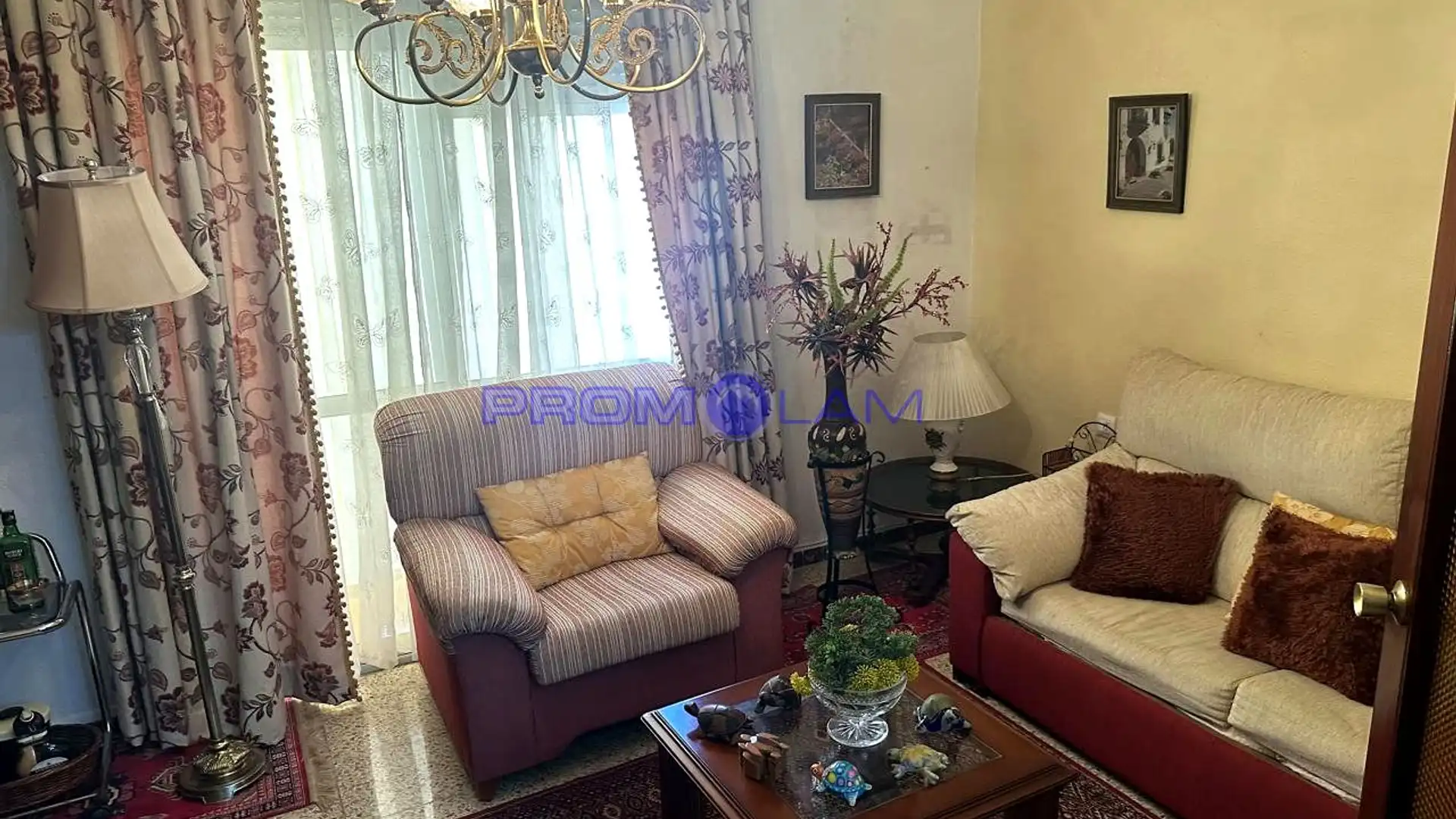 Sala d'estar de Casa o xalet en venda en Coria del Río amb Aire condicionat i Terrassa