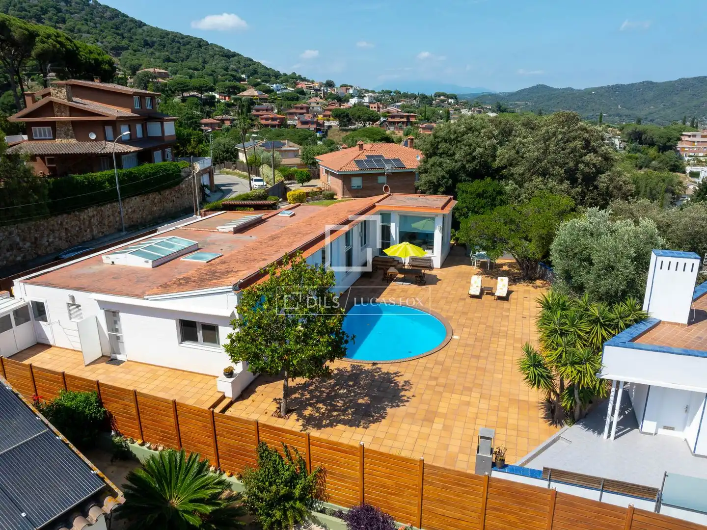 Villa avec piscine à vendre à Nucli Urbà, imagen 2