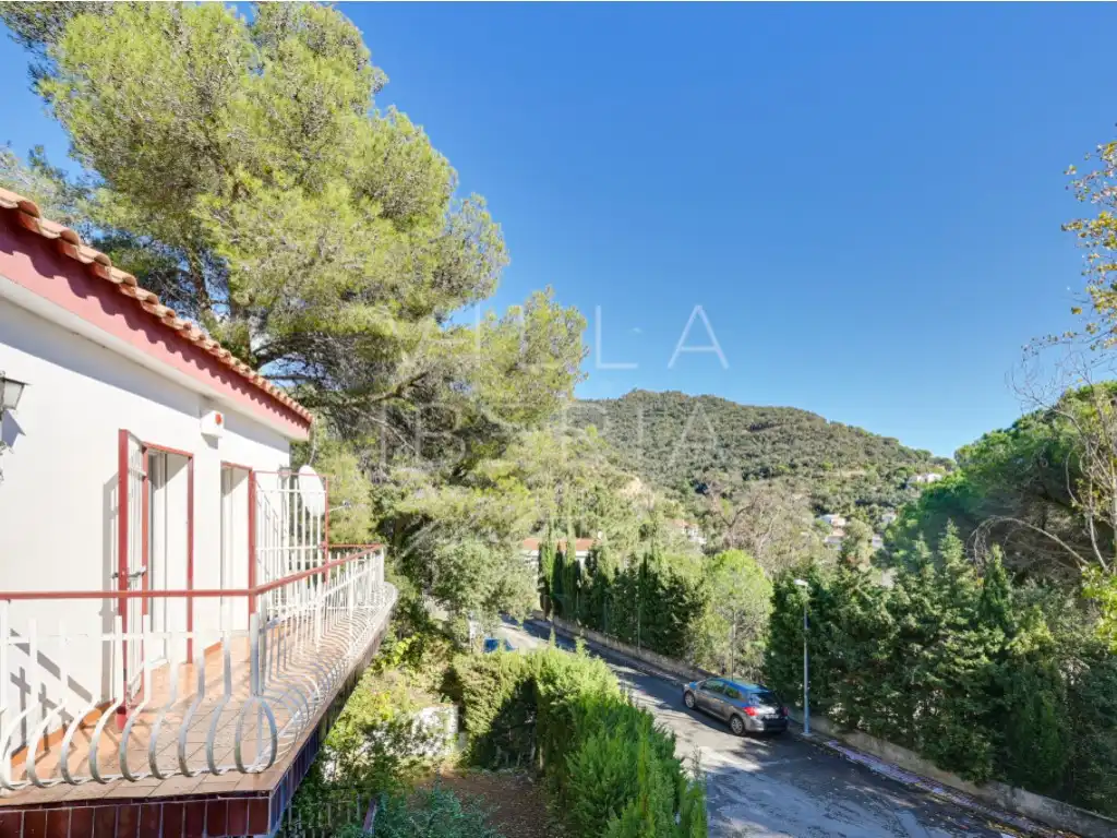 Vista exterior de Casa o xalet en venda en Santa Cristina d'Aro amb Jardí privat i Terrassa