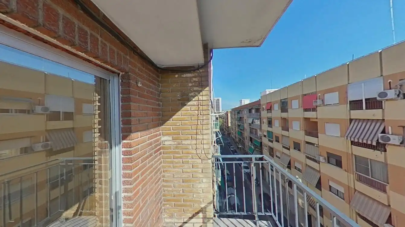 Terrassa de Pis en venda en Valencia